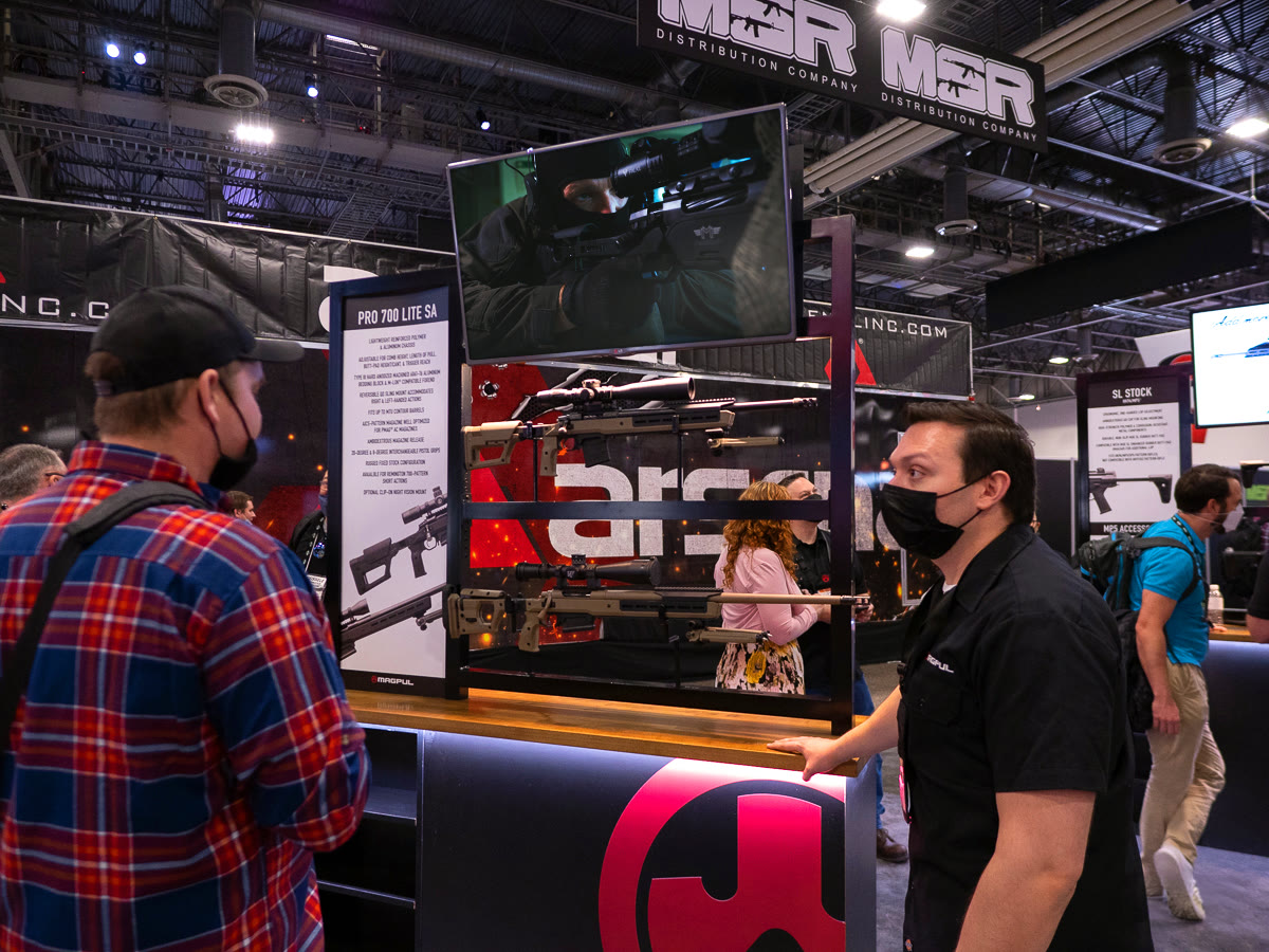 Magpul PRO 700 chassis display with a campaign frame playing on the screen above