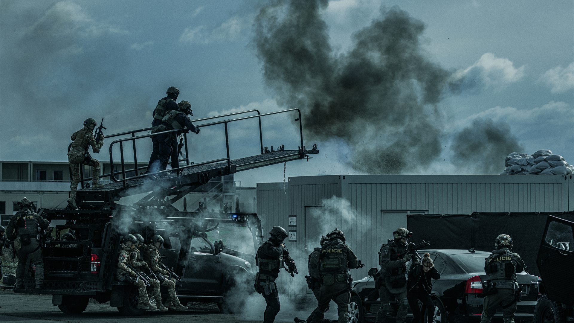 Mission Full Spectrum — Fahrzeuge, Rauch und ein Zugriffsteam
