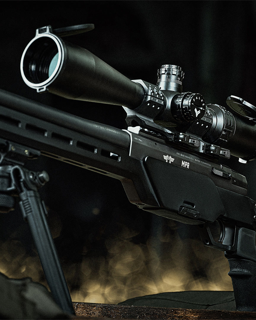 Messerschmitt-MPR-Präzisionsgewehr mit FALKE-Zielfernrohr, Low-Key-Licht
